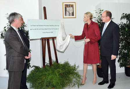 H.S.H. Princess Charlene unveils the Children’s Home’s plaque in the presence of H.S.H. Prince Albert II  - Located at 9 rue Bellevue, the Princess Charlene Children's Home was built on the site of the old Dominican convent. The project was directed by the Ministry of Health and Social Affairs in co-operation with the Ministry of Public Works, the Environment and Urban Development.As H.E. the Minister of State emphasized, “this new building satisfies the need to provide the Children’s Home with a more suitable and modern location, where the needs and rights of children and their families can be met more completely.” The Prince's Government is thus demonstrating its commitment to continue to make Monaco a model country socially speaking, by making it possible to establish these new structures within the new Children’s Home.